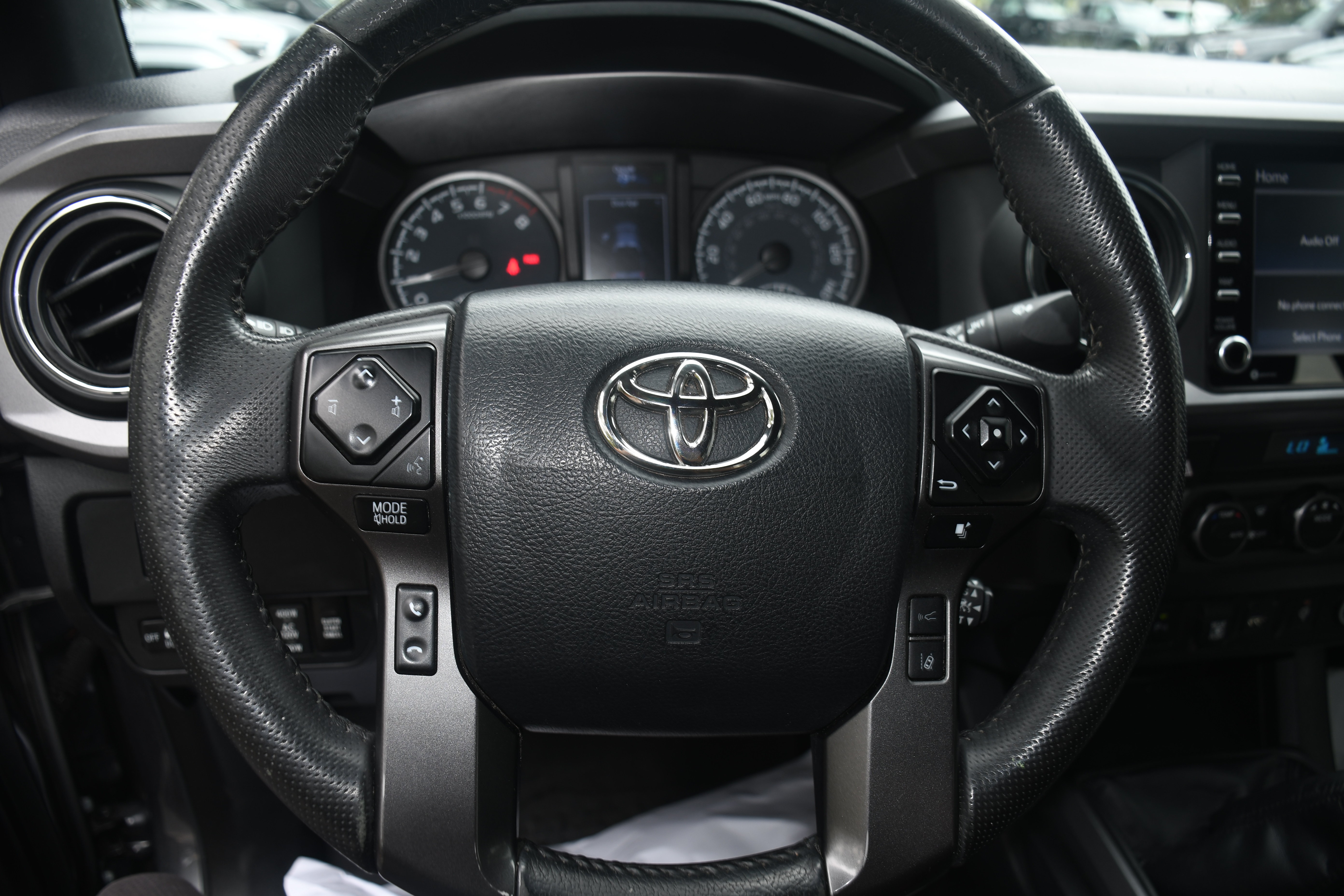 Used 2023 Toyota Tacoma TRD Sport w/ Advanced Technology Package AWD/4WD image 12