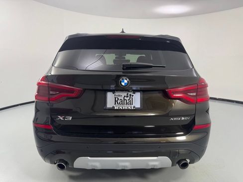 Used 2019 BMW X3 xDrive30i w/ Premium Package AWD/4WD image 6
