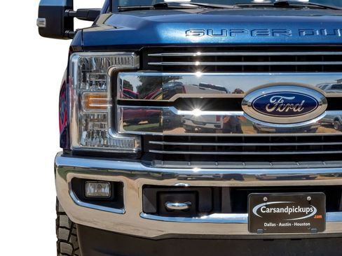 Used 2018 Ford F250 Lariat w/ Chrome Package AWD/4WD image 49