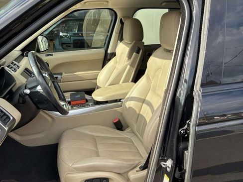 Used 2014 Land Rover Range Rover Sport HSE image 2