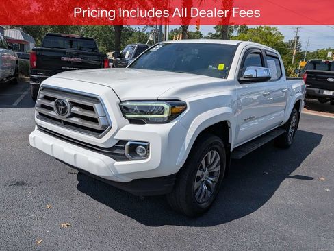 Used 2022 Toyota Tacoma Limited RWD image 9