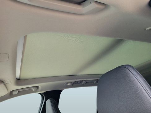 New 2024 Volvo XC90 T8 Plus w/ Protection Package Premier image 16