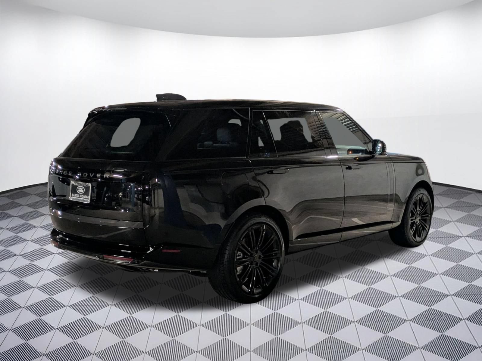 New 2026 Land Rover Range Rover Long Wheelbase SE AWD/4WD image 5