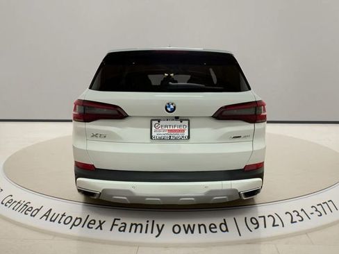 Used 2023 BMW X5 xDrive40i w/ Premium Package image 3