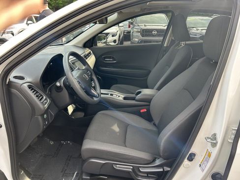 Used 2021 Honda HR-V EX image 21