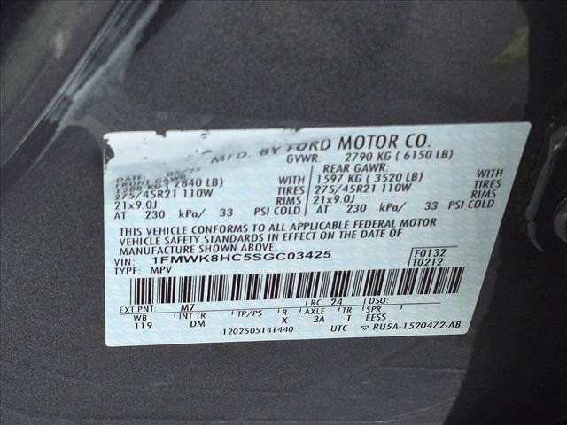 Used 2025 Ford Explorer Platinum w/ Ultimate Package AWD/4WD image 26