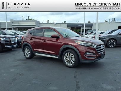 Used 2017 Hyundai Tucson SE w/ SE Popular Package 02