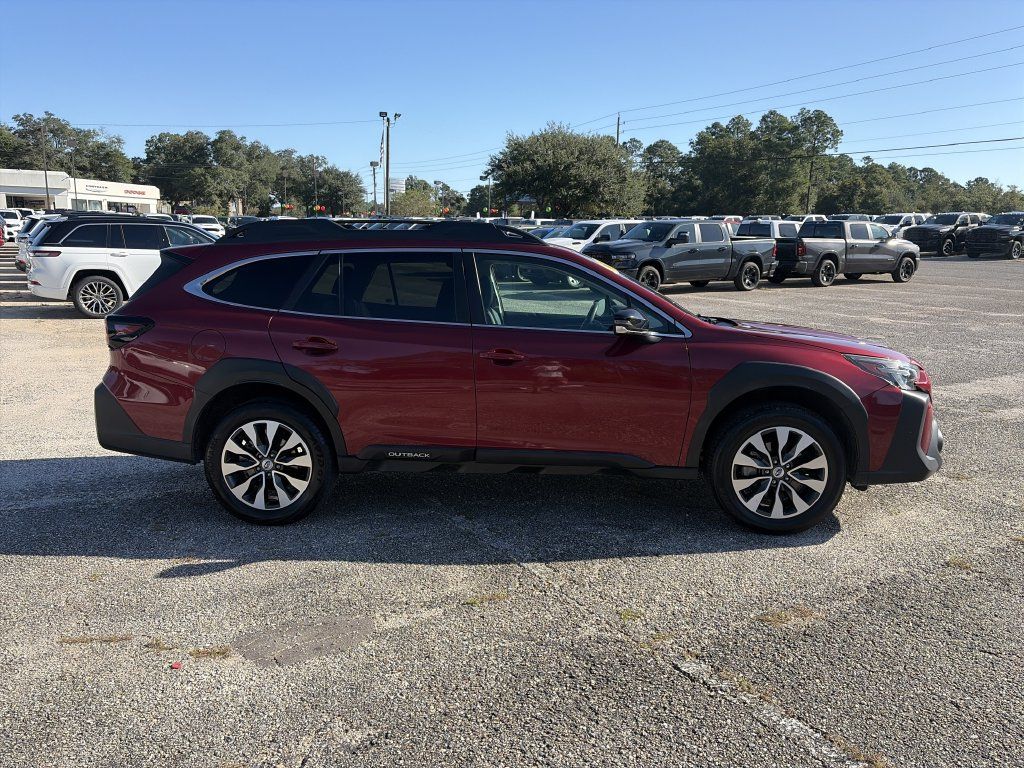 Used 2023 Subaru Outback Limited AWD/4WD image 8