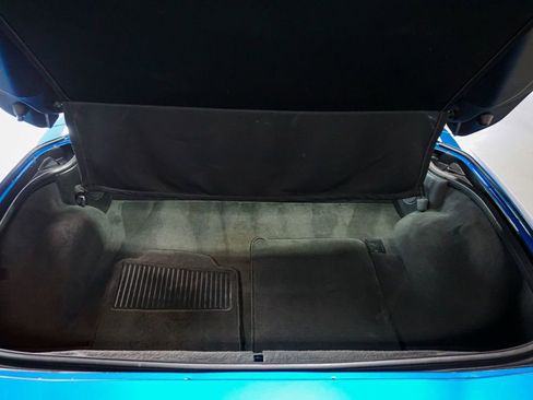 Used 2010 Chevrolet Corvette Z06 w/ Preferred Equipment Group RWD image 35