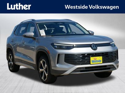 New 2025 Volkswagen Tiguan SE