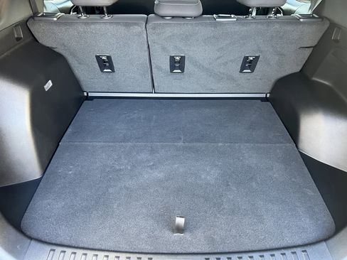 Used 2026 Chevrolet Equinox LT image 18