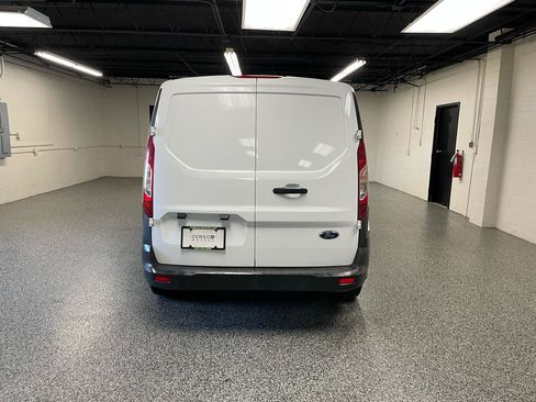 Used 2017 Ford Transit Connect XL FWD image 6