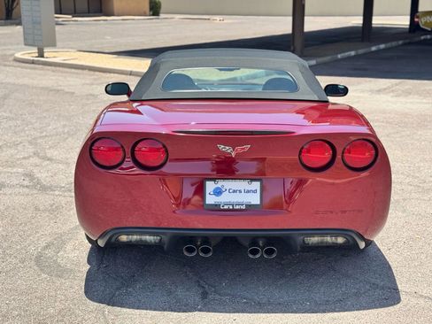 Used 2006 Chevrolet Corvette Convertible w/ Preferred Equipment Group image 3
