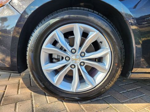 Used 2023 Chevrolet Malibu LT image 14