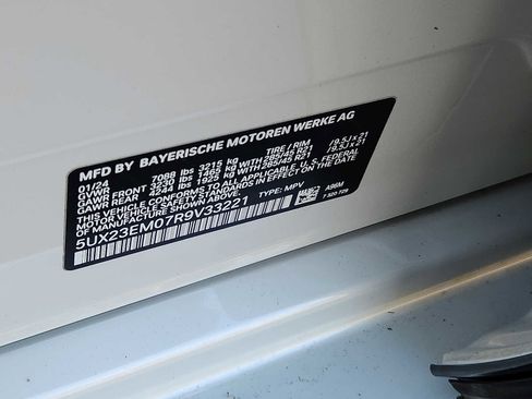 Certified 2024 BMW X7 xDrive40i AWD/4WD image 27