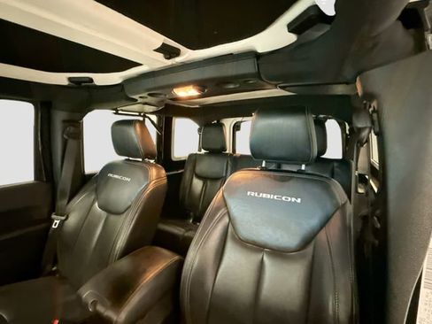 Used 2017 Jeep Wrangler Unlimited Rubicon image 21