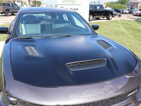 Used 2023 Dodge Charger SRT Hellcat w/ Harman/Kardon Audio Group image 6