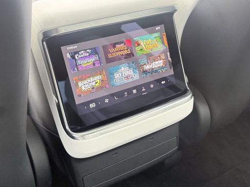 Used 2022 Tesla Model X Plaid AWD/4WD image 60