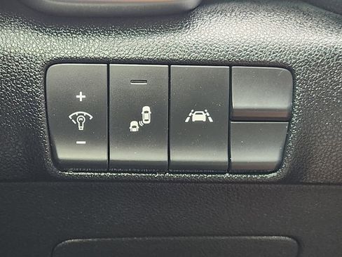 Certified 2022 Kia Sportage LX w/ LX FWD Value Edition Package image 23