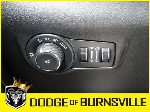 Used 2022 Jeep Compass Limited w/ (RED) Package image 25