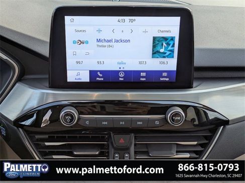 Used 2021 Ford Escape Titanium image 18