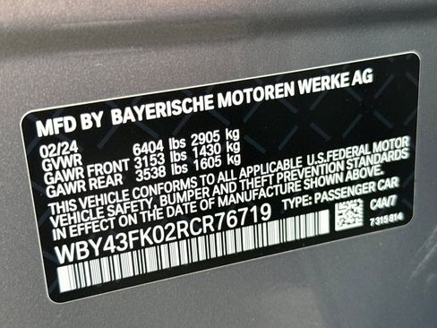 Certified 2024 BMW i5 M60 w/ Premium Package image 39