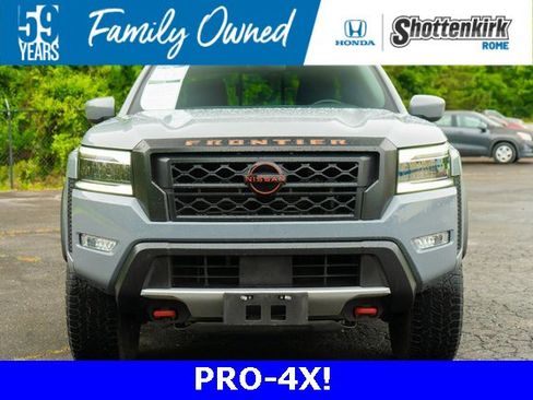 Used 2023 Nissan Frontier PRO-4X w/ Technology Package image 7