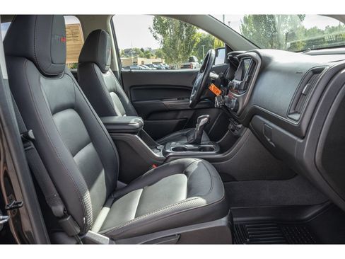 Used 2022 GMC Canyon AT4 w/ Trailering Package AWD/4WD image 11