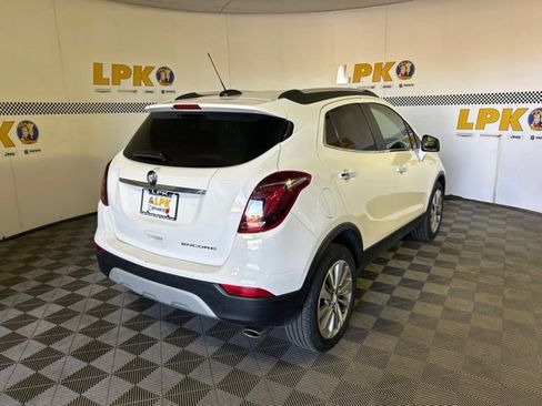 Used 2020 Buick Encore Preferred FWD image 3