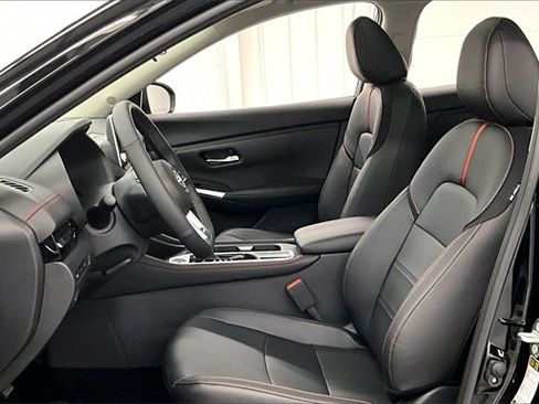 New 2025 Nissan Sentra SR w/ SR Premium Package image 9