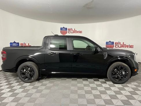 New 2025 Ford Maverick Lobo image 2