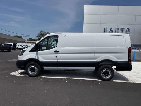 New 2026 Ford Transit 250 Low Roof w/ Load Area Protection Package RWD image 6