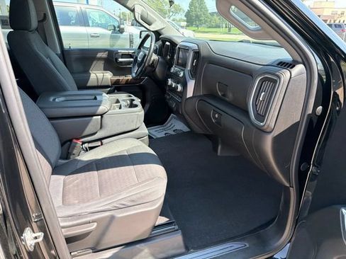 Used 2019 GMC Sierra 1500 Elevation w/ Elevation Value Package AWD/4WD image 17