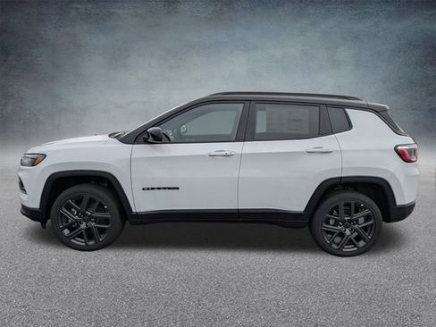 New 2026 Jeep Compass Limited w/ Sun, Sound & Navigation Group AWD/4WD image 8