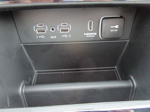 New 2025 Jeep Grand Cherokee Summit image 32