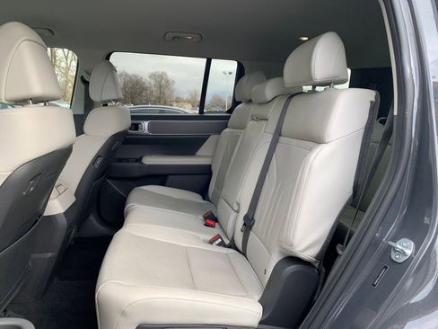 Used 2025 Hyundai Santa Fe SEL image 28