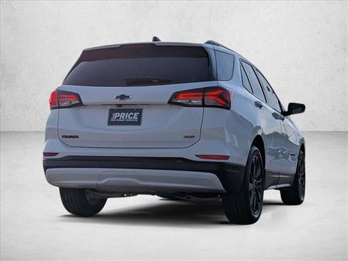 Used 2024 Chevrolet Equinox RS w/ RS Leather Package image 5