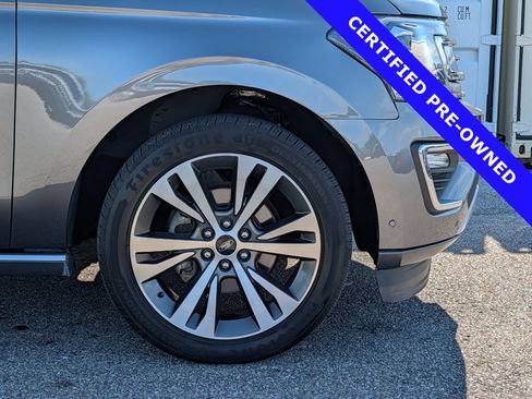 Used 2020 Ford Expedition Limited w/ Equipment Group 302A RWD image 12