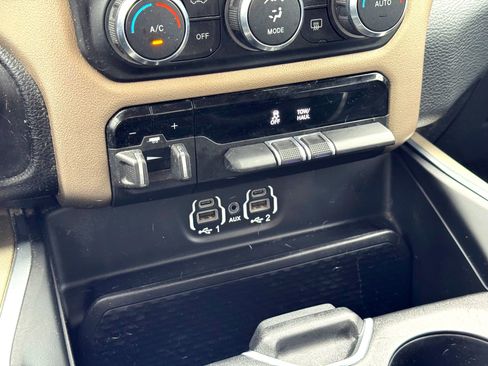 Used 2022 RAM 1500 Laramie image 26