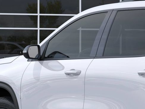 New 2026 Chevrolet Traverse LT w/ Midnight/Sport Edition FWD image 12