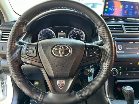 Used 2016 Toyota Camry LE FWD image 17