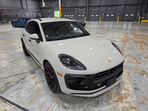 Used 2023 Porsche Macan GTS AWD/4WD image 18