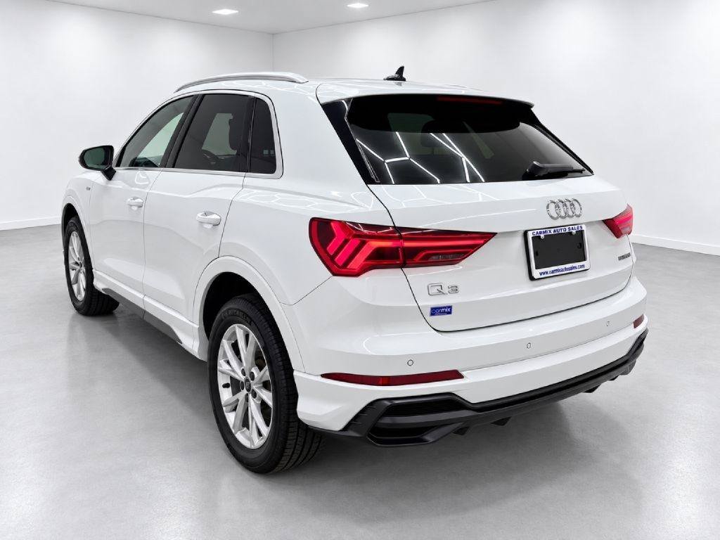 Used 2021 Audi Q3 2.0T Premium Plus w/ Premium Plus Package AWD/4WD image 5