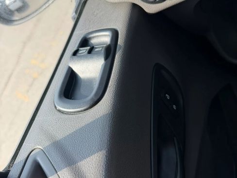 Used 2020 Ford Transit 150 Low Roof RWD image 19