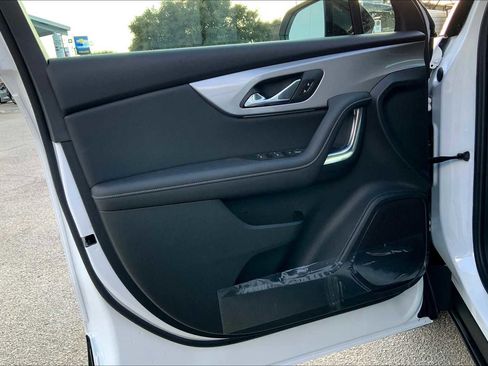 New 2025 Chevrolet Blazer LT w/ Redline Edition image 10