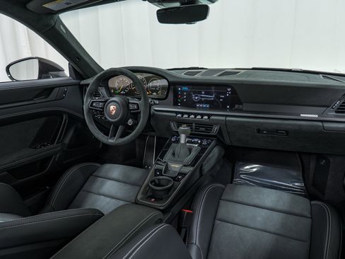 Used 2026 Porsche 911 GT3 image 22