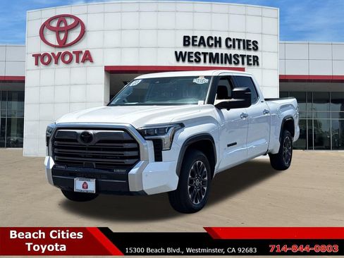 Used 2023 Toyota Tundra Limited AWD/4WD image 6