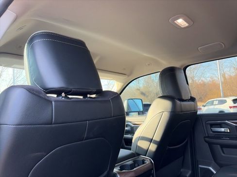 Used 2024 RAM 3500 Laramie image 26