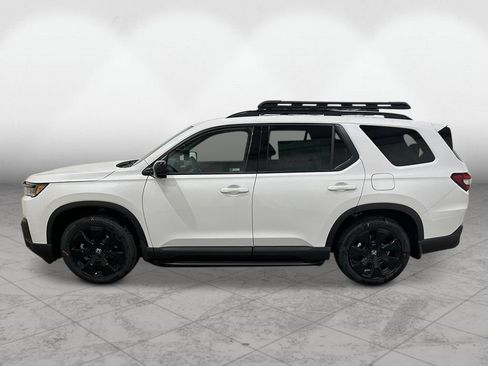 New 2026 Honda Pilot Black Edition image 2