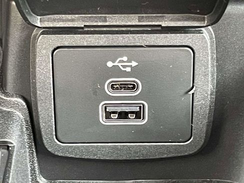 New 2026 Ford Bronco Base image 21